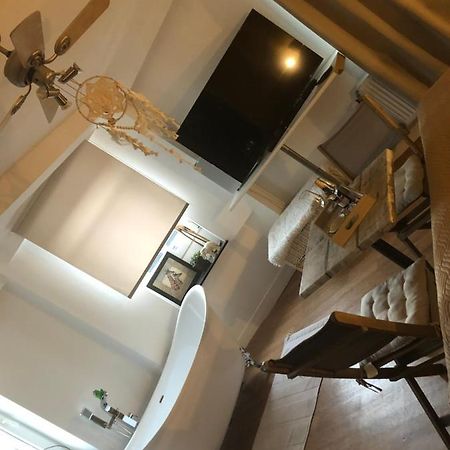 Sucre Sale Bed and Breakfast Beauraing Εξωτερικό φωτογραφία